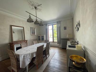 Maison - 149 m² - 7 pièces