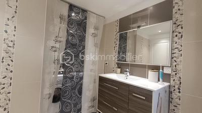 Maison - 79 m² - 3 pièces