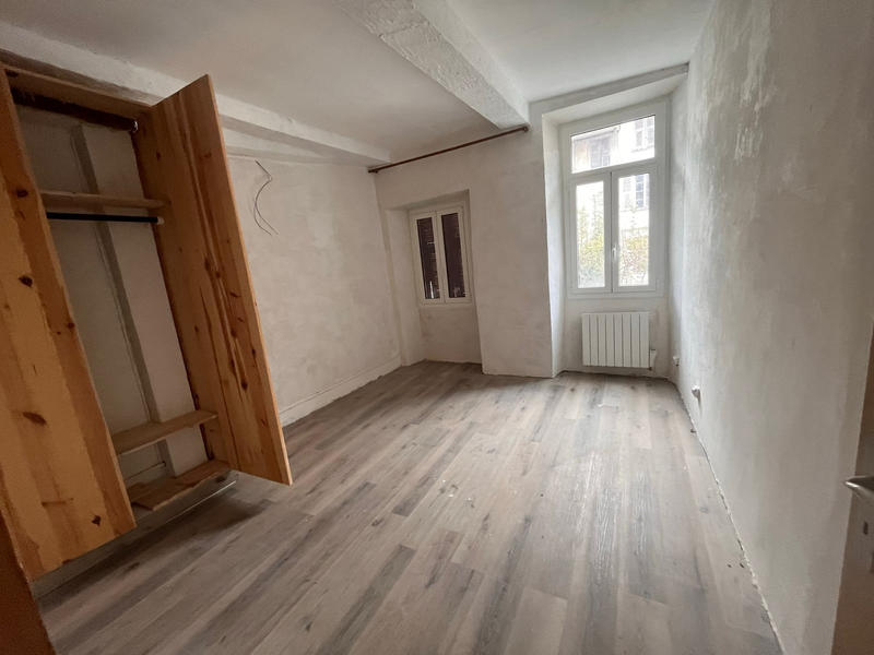 Appartement - 67 m² - 2 pièces