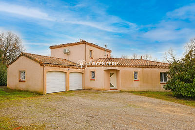 Maison - 134 m² - 5 pièces