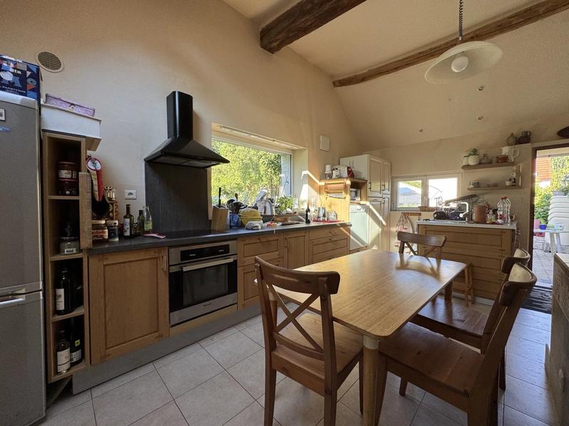 Maison - 168 m² - 6 pièces