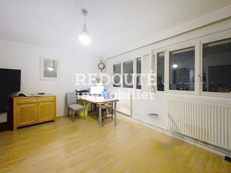 Appartement - 81 m² - 4 pièces