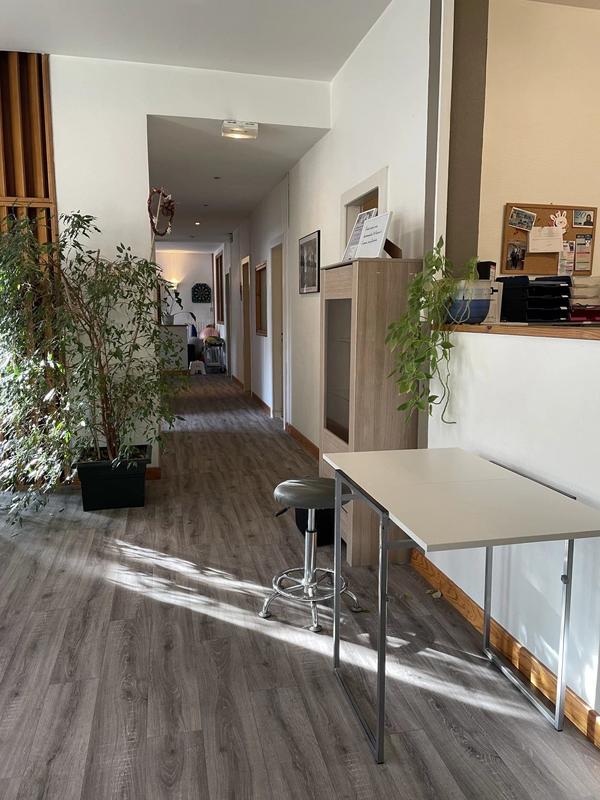 Bureau - 125 m² - 6 pièces