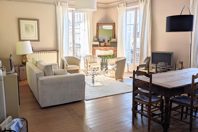 Appartement - 131 m² - 4 pièces