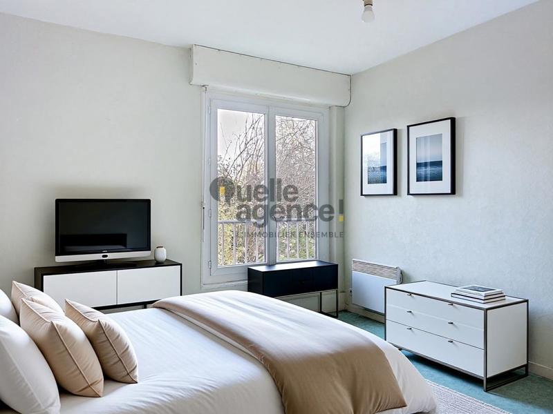 Appartement - 90 m² - 5 pièces