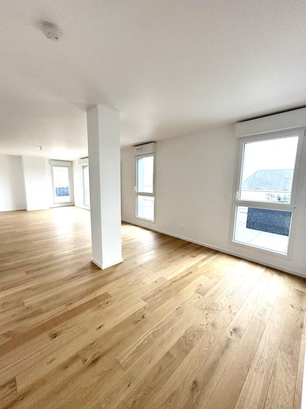 Appartement - 106 m² - 4 pièces