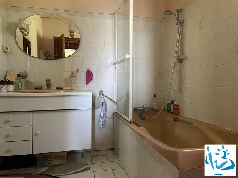 Maison - 110 m² - 6 pièces