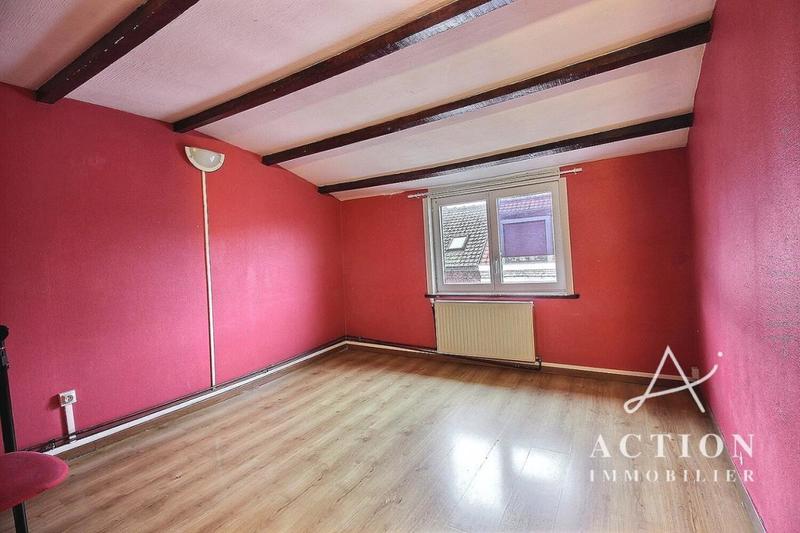 Maison - 87 m² - 5 pièces