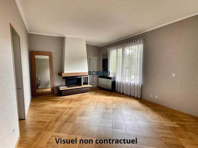 Maison - 83 m² - 5 pièces