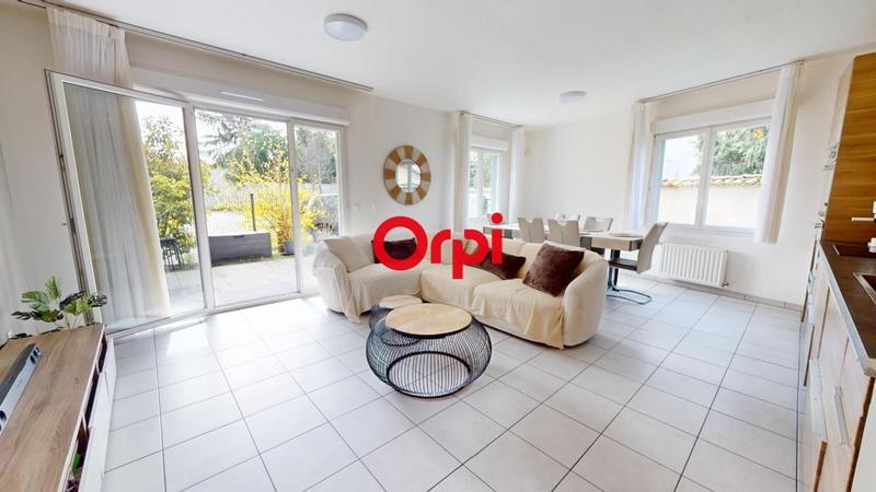 Appartement - 83 m² - 4 pièces