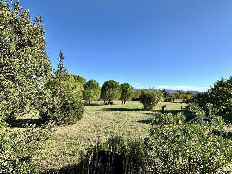 Villa - 296 m² - 6 pièces