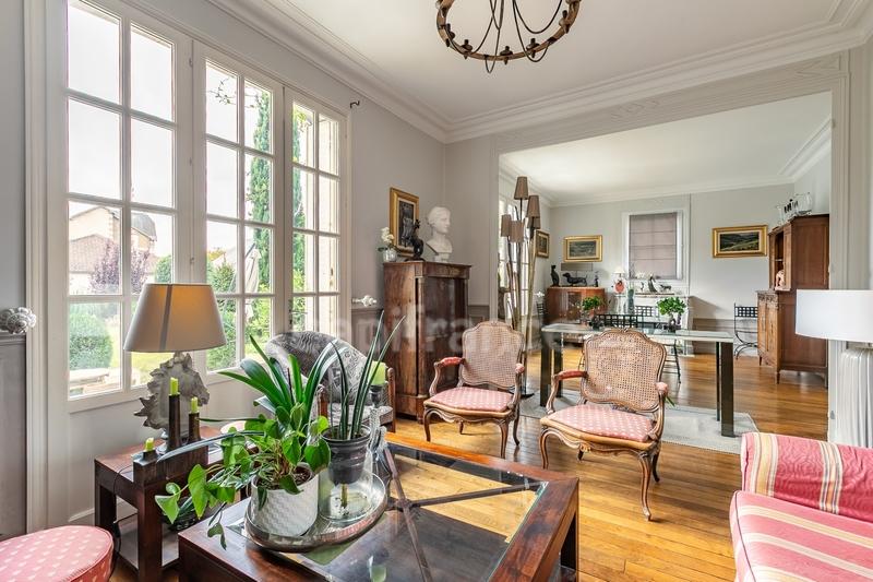 Maison - 175 m² - 7 pièces