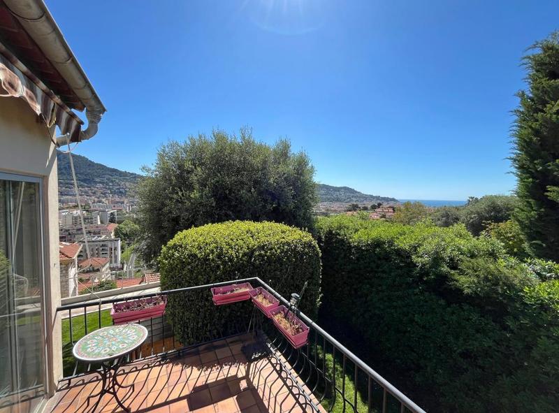 Villa - 170 m² - 6 pièces