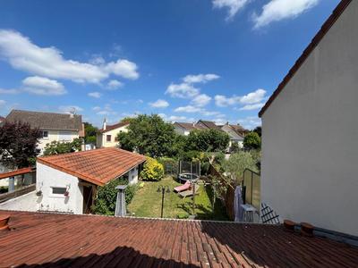 Maison - 121 m² - 5 pièces