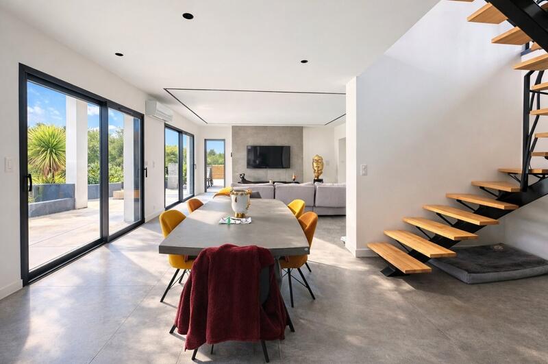 Maison d'architecte - 227 m² - 7 pièces