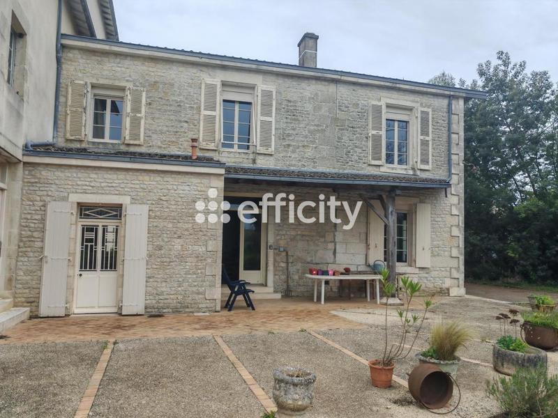 Maison - 178 m² - 6 pièces
