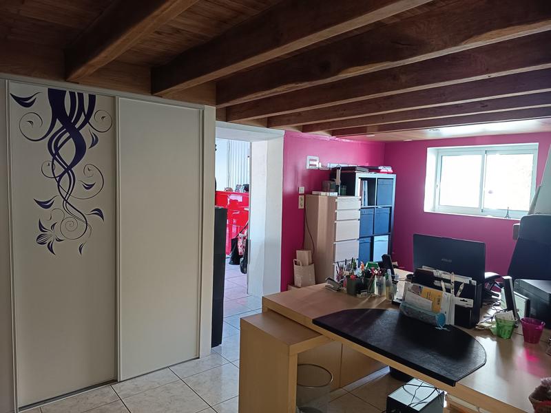 Maison - 207 m² - 6 pièces