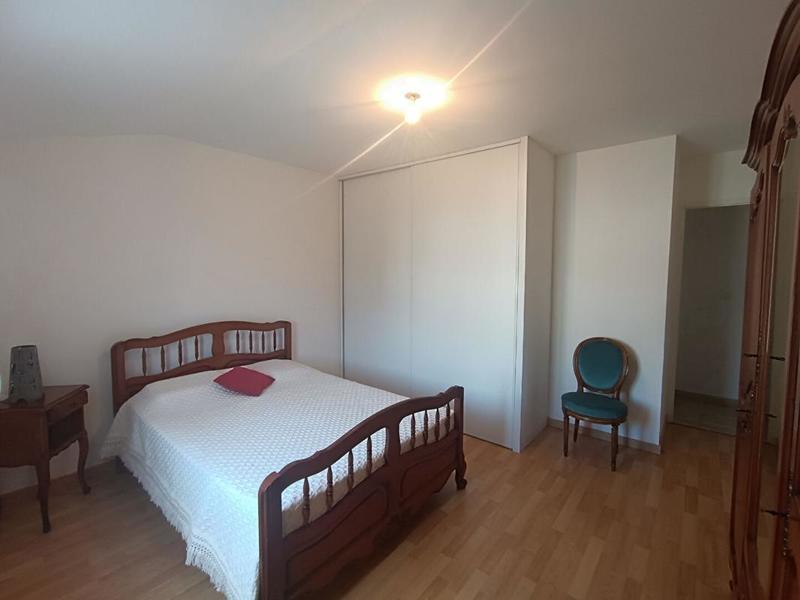 Maison - 104 m² - 4 pièces