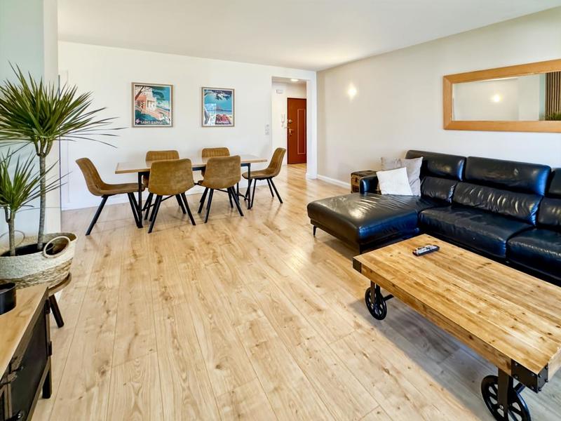 Appartement - 79 m² - 4 pièces