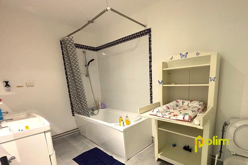 Maison - 187 m² - 7 pièces