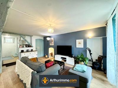 Maison - 90 m² - 4 pièces