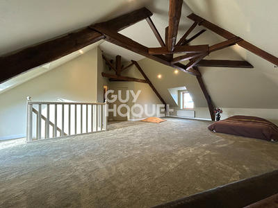 Maison - 206 m² - 7 pièces