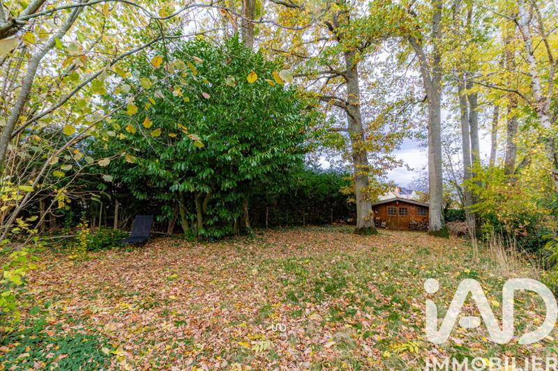 Maison - 210 m² - 7 pièces