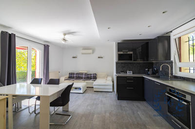 Maison - 112 m² - 4 pièces