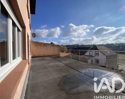 Maison - 142 m² - 6 pièces