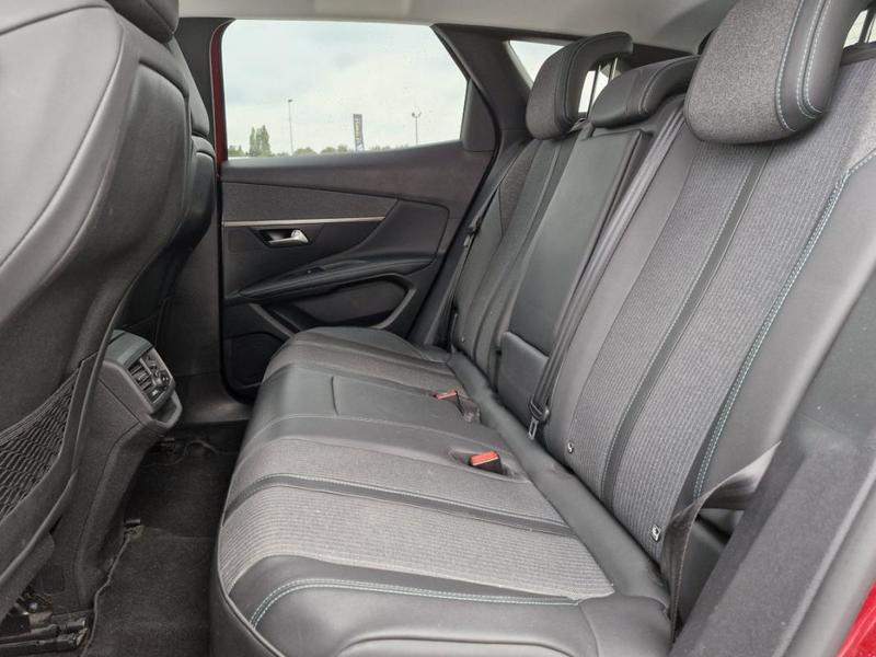 Peugeot 3008 Hybrid 225 E-Eat8 Allure Pack