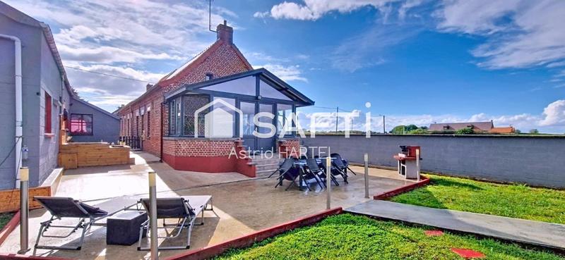 Maison - 180 m² - 5 pièces