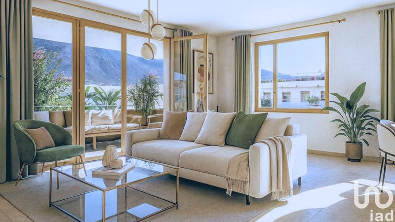 Appartement - 66 m² - 3 pièces