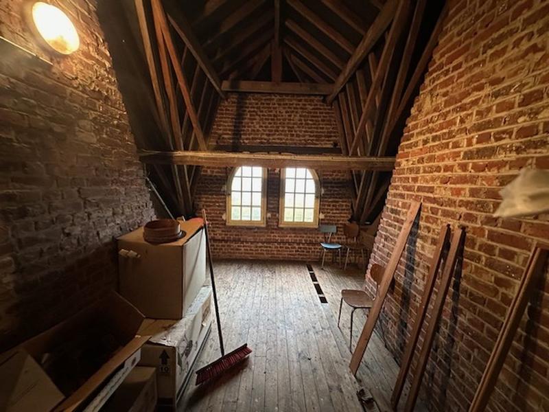 Demeure - 190 m² - 8 pièces