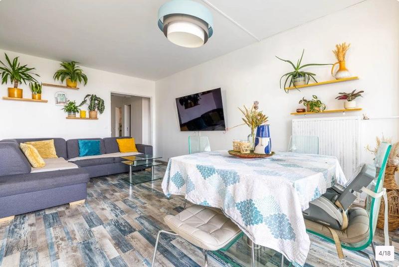 Appartement - 81 m² - 4 pièces