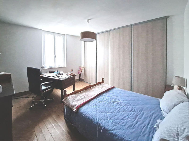 Maison - 122 m² - 5 pièces