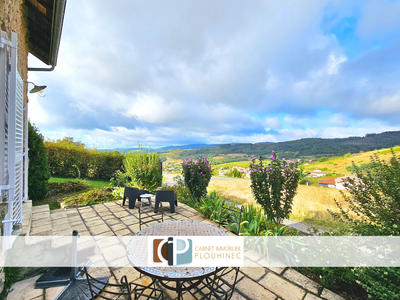 Maison - 178 m² - 6 pièces