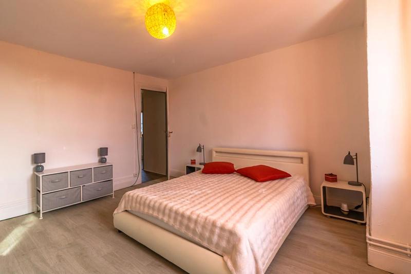 Maison - 122 m² - 5 pièces