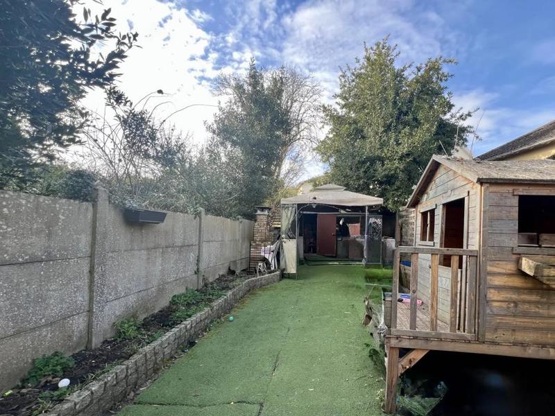 Maison - 83 m² - 6 pièces