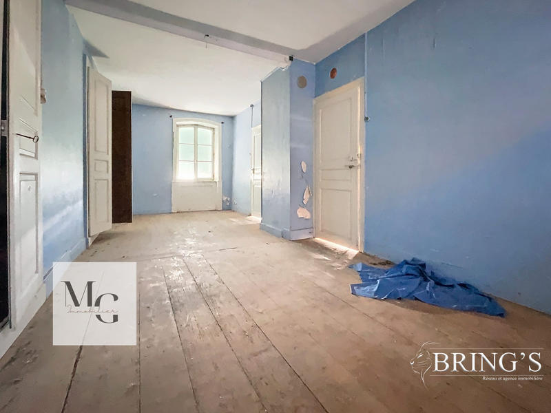 Maison ancienne - 172 m² - 7 pièces