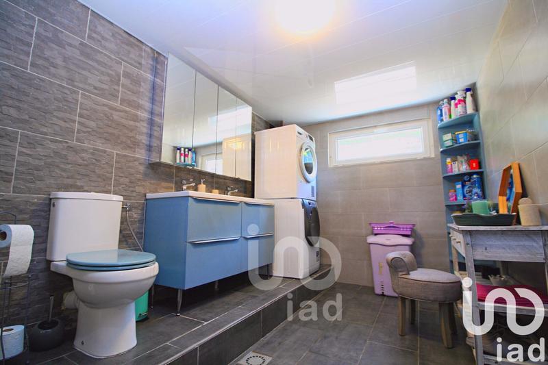 Maison - 230 m² - 5 pièces