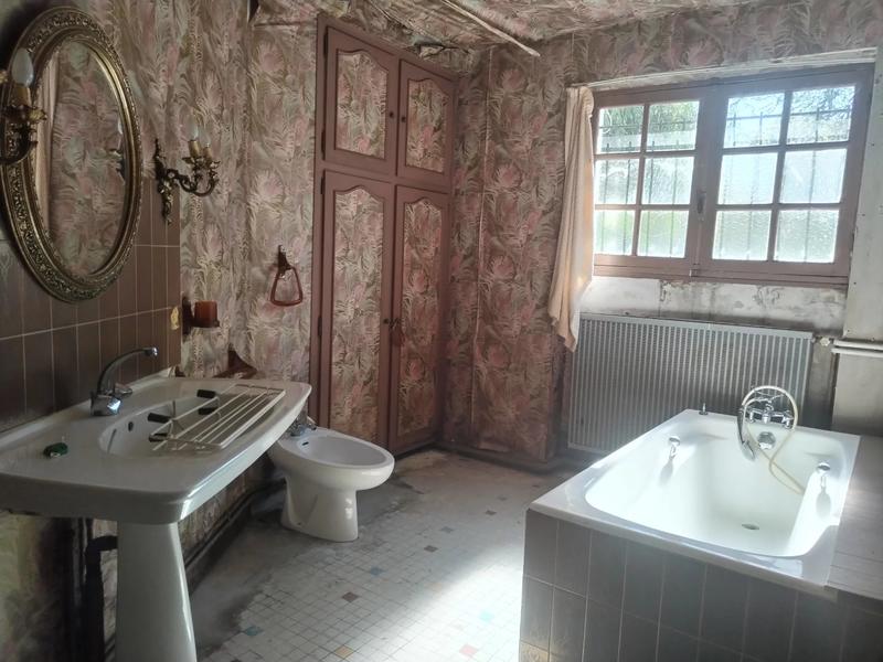 Maison - 162 m² - 8 pièces