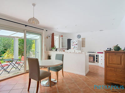 Maison - 113 m² - 4 pièces