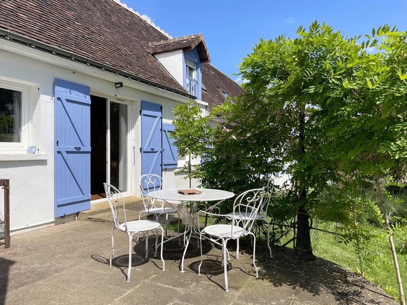 Maison - 188 m² - 9 pièces