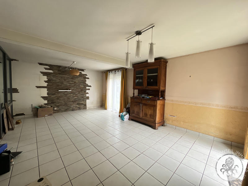 Maison - 94 m² - 5 pièces