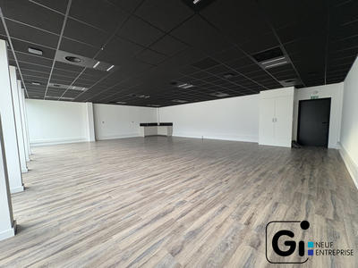 Local commercial - 106 m²