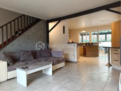 Pavillon - 128 m² - 6 pièces