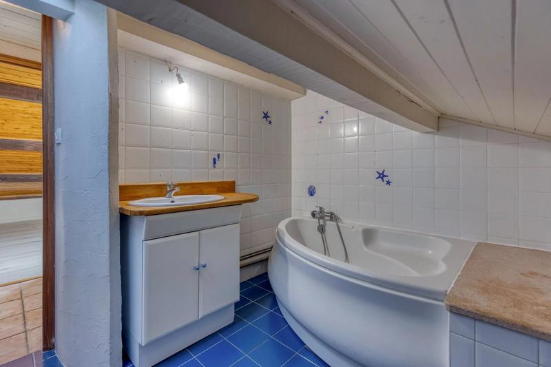 Maison - 160 m² - 7 pièces