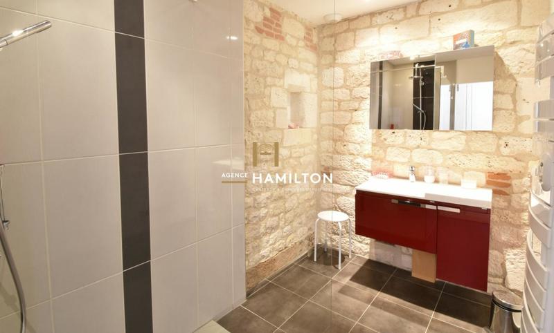 Maison bourgeoise - 312 m² - 8 pièces