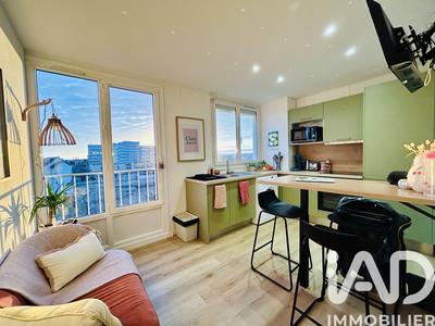 Appartement - 58 m² - 4 pièces