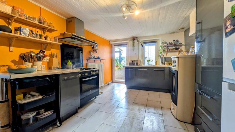 Maison en pierre - 80 m² - 3 pièces